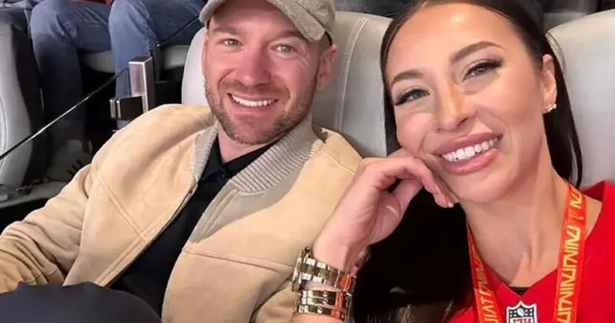 Melissa Stratton Sean Evans