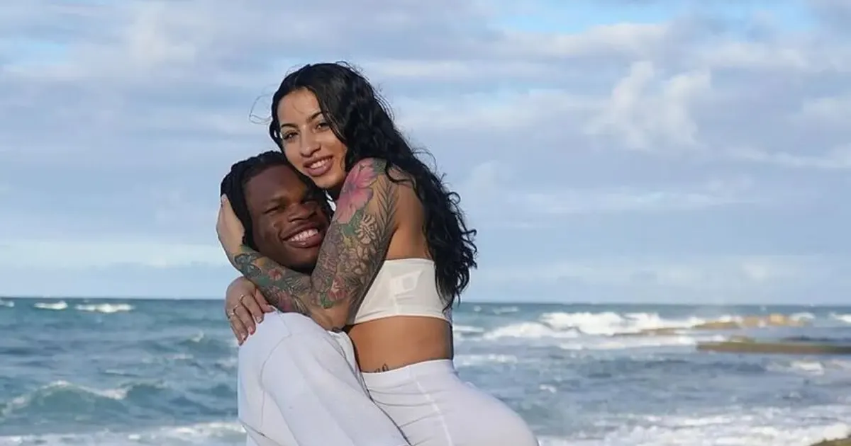 Travis Hunter Wife Divorce